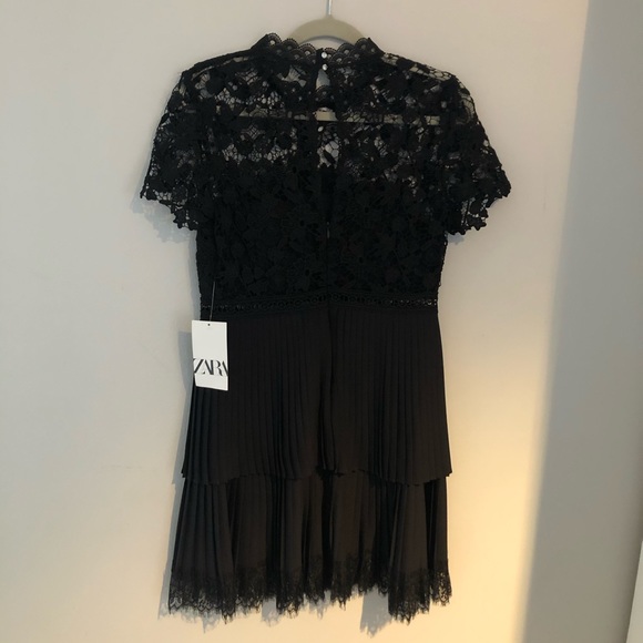 Zara Black Pleated Lace Mini Dress | NWT | Size M Cocktail Party - Picture 5 of 6